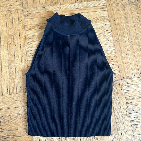 Babaton XS high neck top - Picture 1 of 5